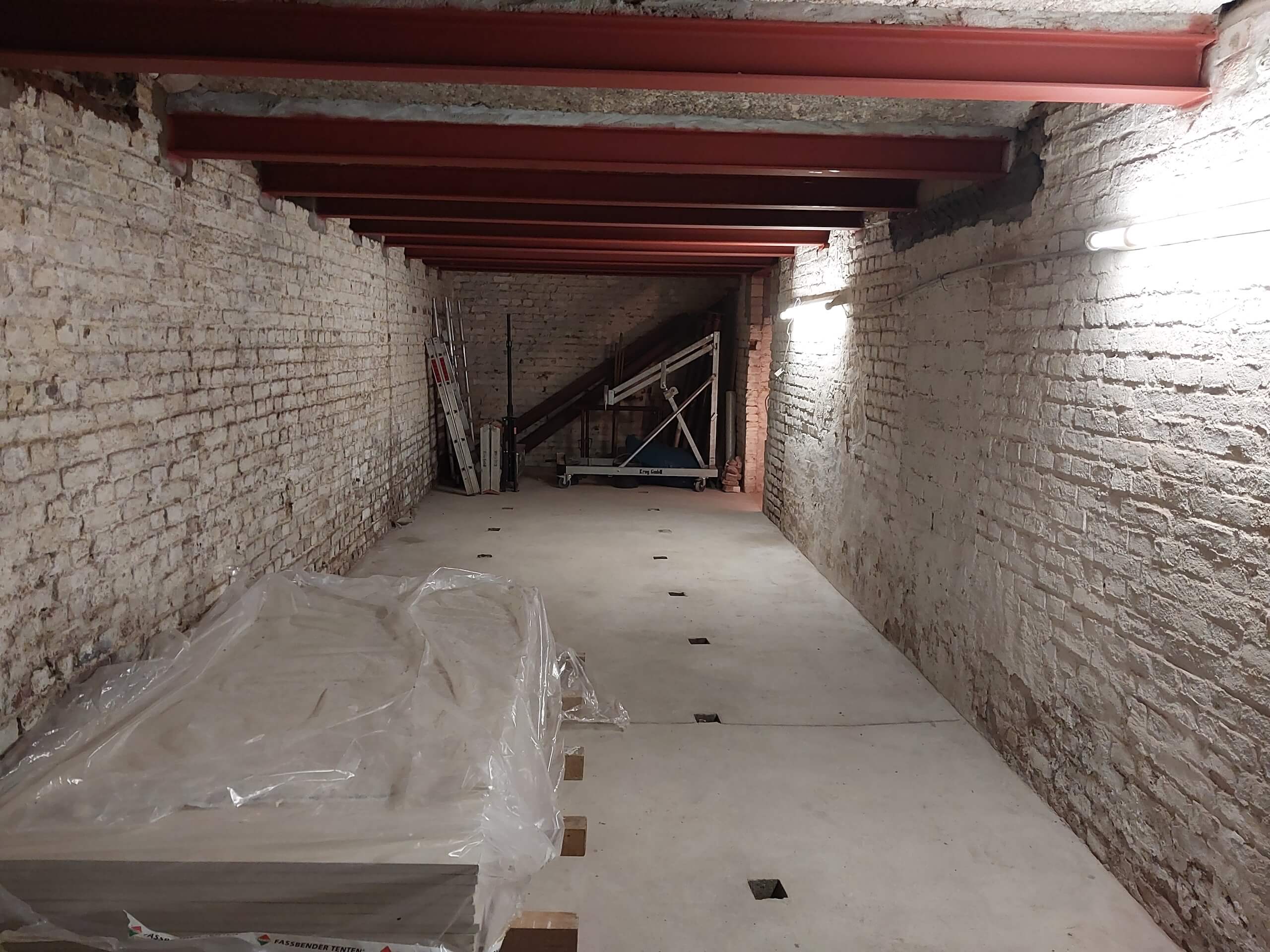 Bauprojekt der Gebr. Krug GmbH – Rohbau mit Stahlträgern